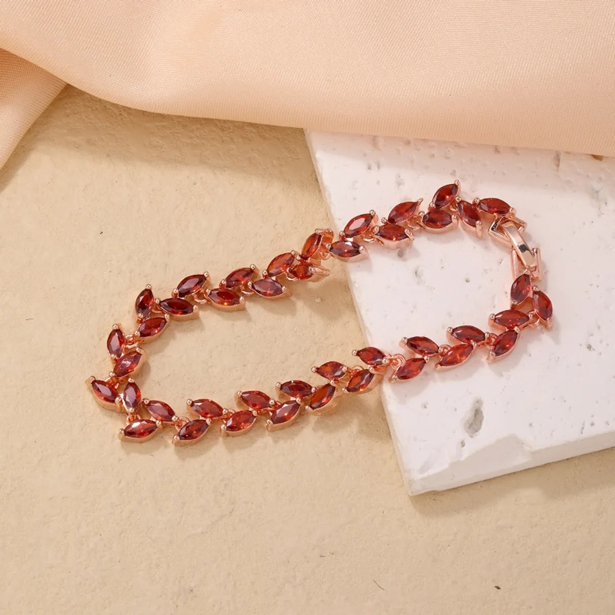 Elegant Leaves Copper Zircon Bracelets In Bulk