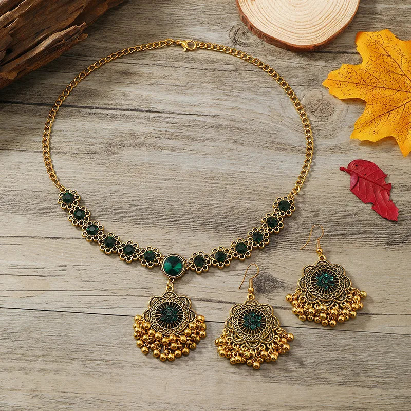 Elegant Luxurious Geometric Gold Plated Rhinestones Alloy Wholesale Earrings Necklace