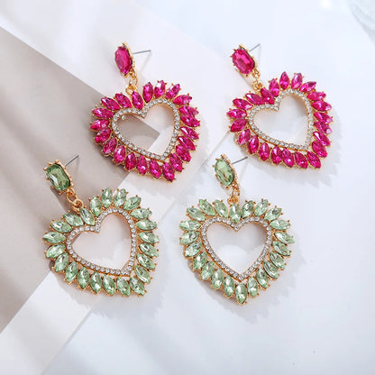 Elegant Luxurious Heart Shape Alloy Plating Inlay Rhinestones Gold Plated Women'S Drop Earrings