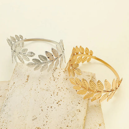 Elegant Luxurious Shiny Leaves Iron Wholesale Bangle