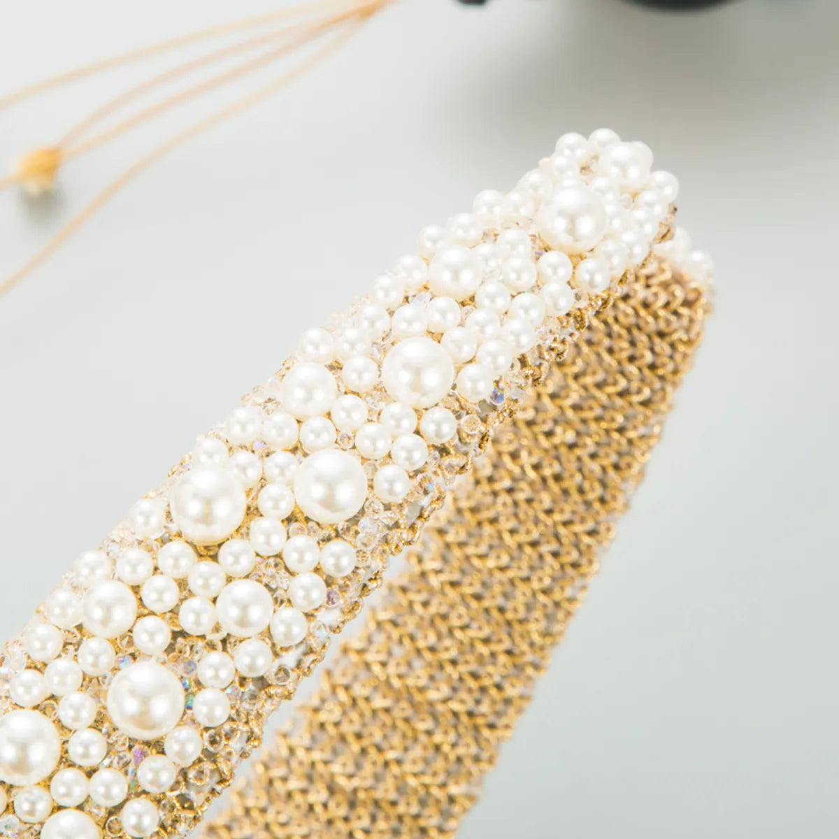 Elegant Luxurious Solid Color Cloth Inlay Artificial Pearls Hair Band