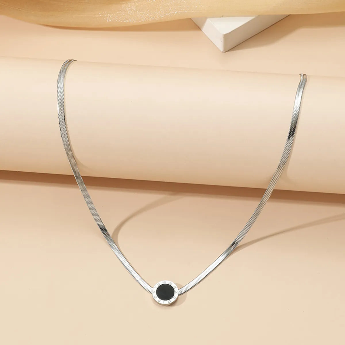 Elegant Number Titanium Steel Polishing Necklace