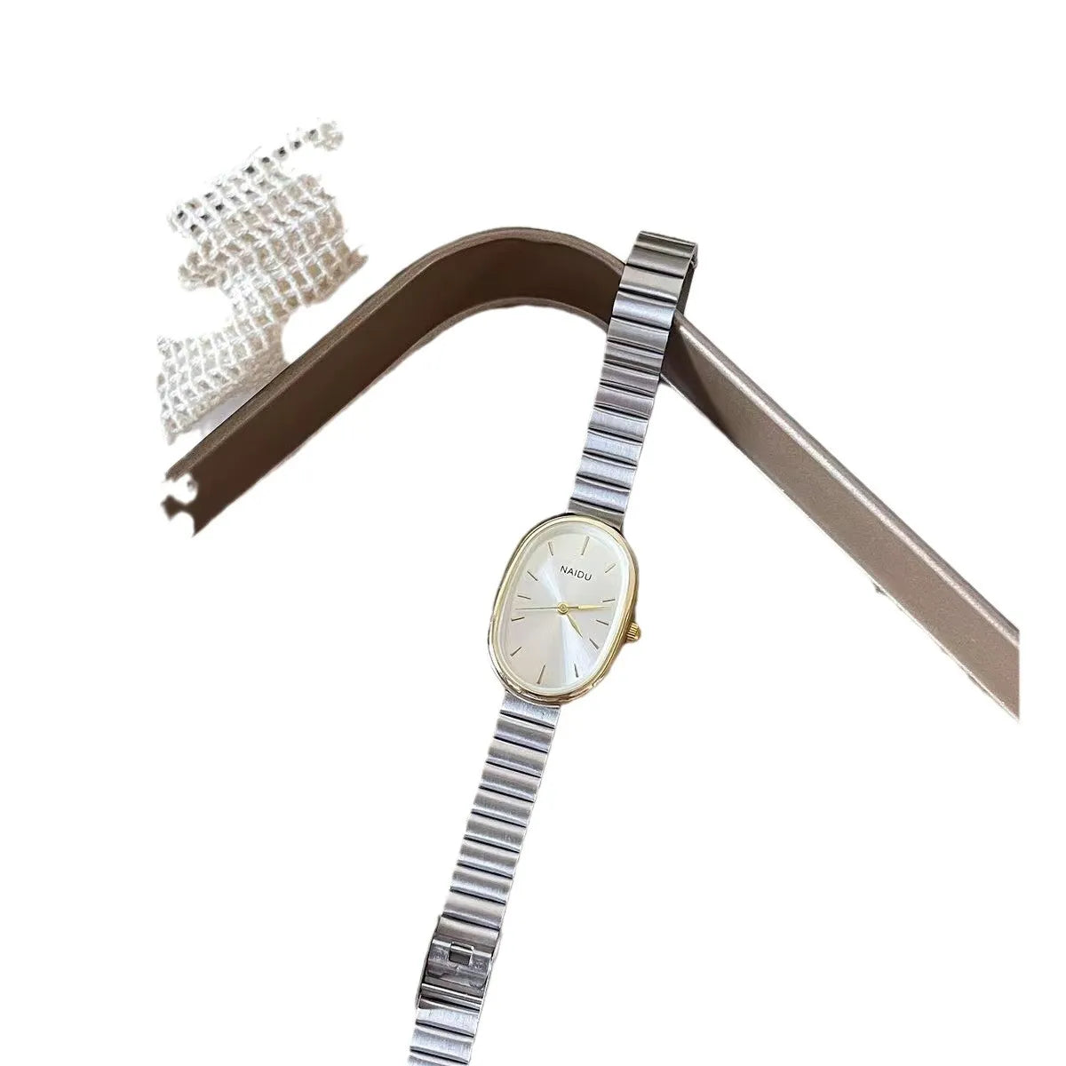 Elegant Oval Single Folding Buckle Quartz Women'S Watches