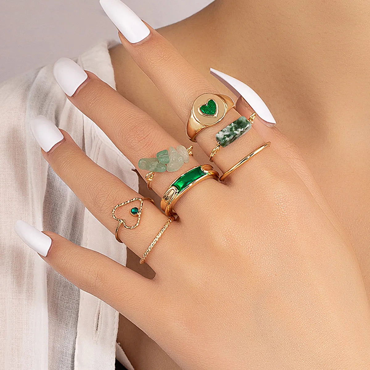 Elegant Pastoral Geometric Heart Shape Alloy Wholesale Rings