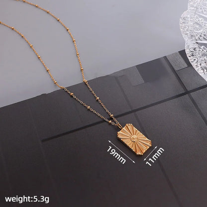 Elegant Queen Simple Style Rectangle Stainless Steel Plating 18k Gold Plated Pendant Necklace