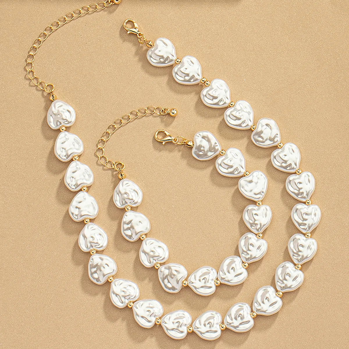 Elegant Retro Commute Heart Shape Alloy Baroque Pearls Plating Women's Bracelets Necklace