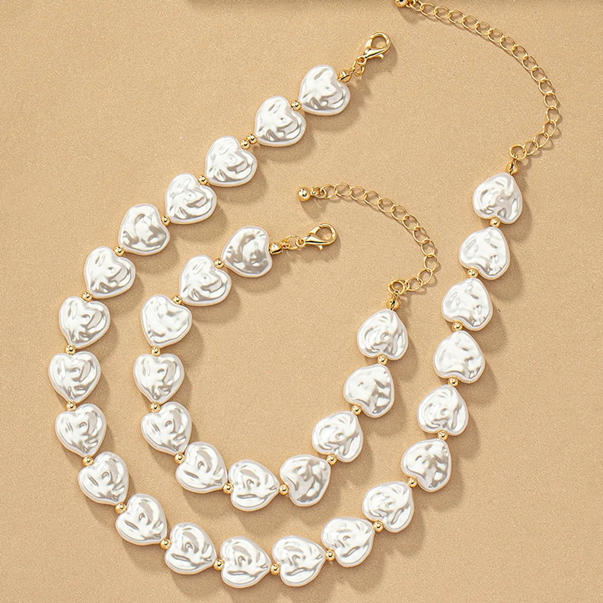 Elegant Retro Commute Heart Shape Alloy Baroque Pearls Plating Women's Bracelets Necklace