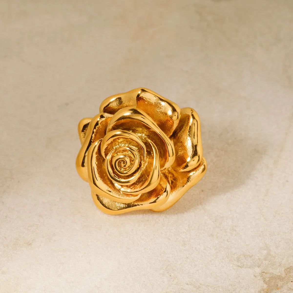 Elegant Retro Flower Stainless Steel Plating 18k Gold Plated Rings