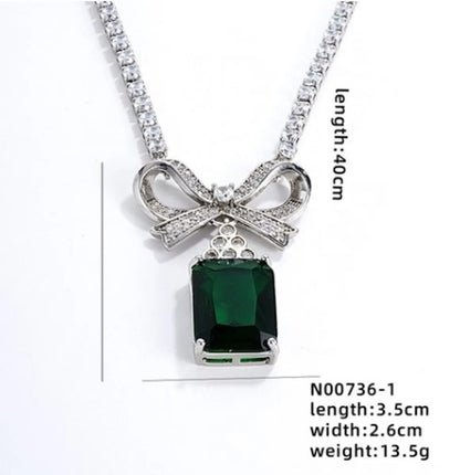 Elegant Retro Lady Square Bow Knot Copper White Gold Plated Zircon Pendant Necklace In Bulk