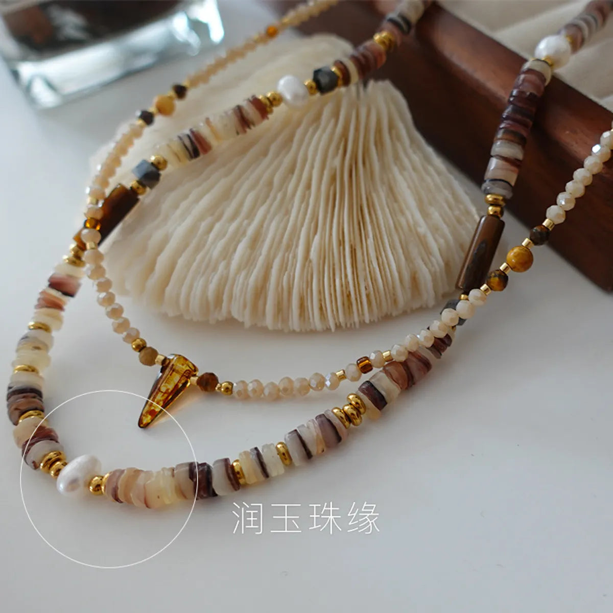 Elegant Retro Printing Beaded Natural Stone Freshwater Pearl Necklace In Bulk