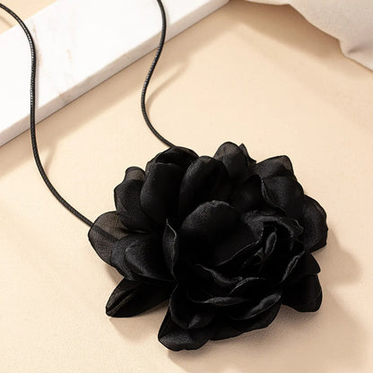 Elegant Retro Sexy Flower Cloth Women's Choker