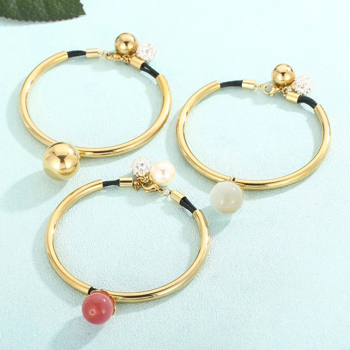 Elegant Retro Solid Color Titanium Steel 18K Gold Plated Bracelets In Bulk