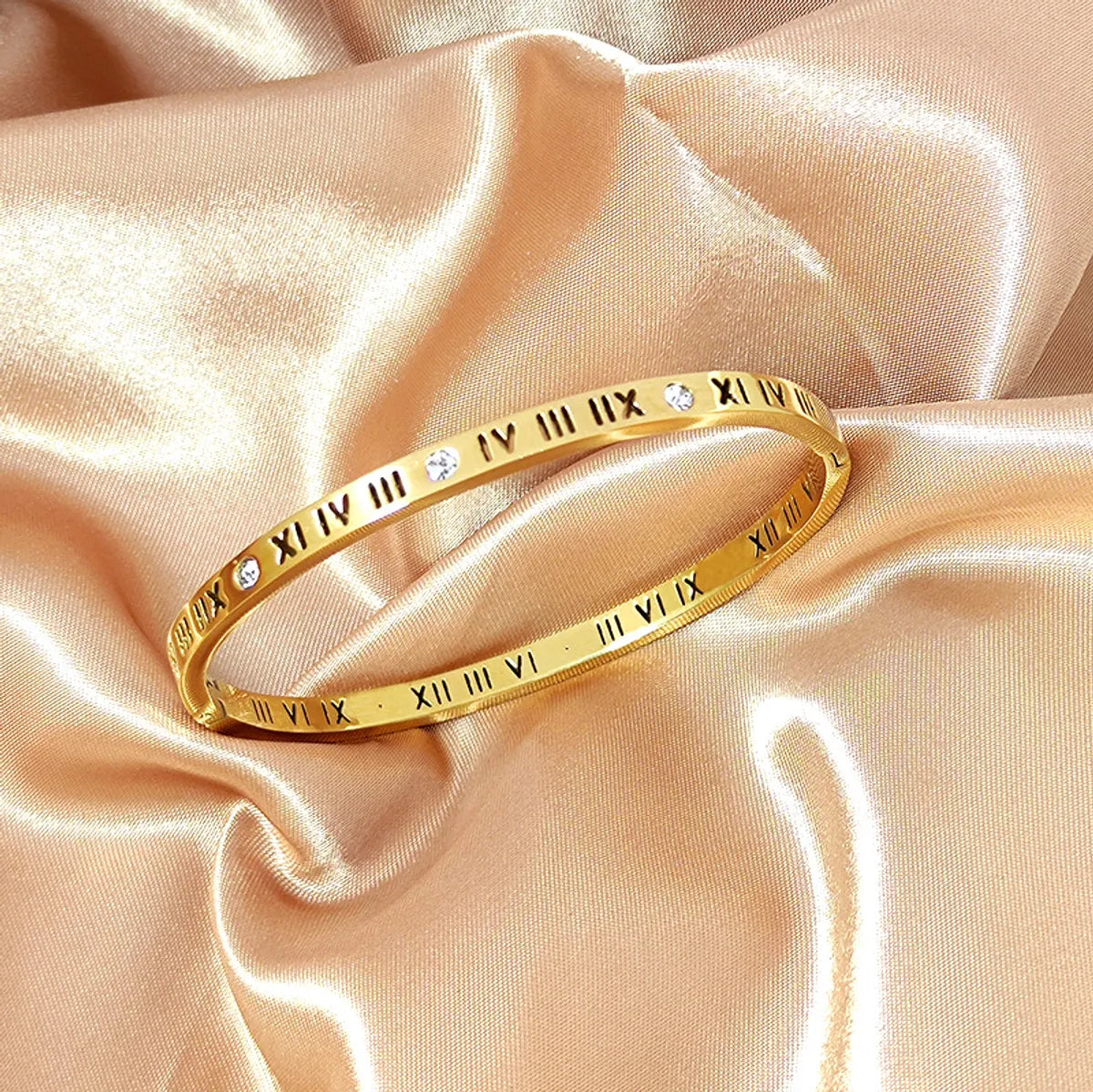 Elegant Roman Style Roman Numeral 304 Stainless Steel Gold Plated Zircon Bangle In Bulk