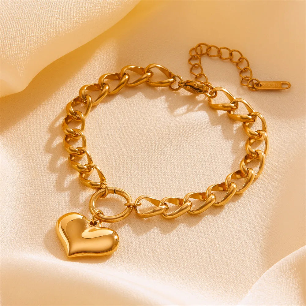 Elegant Romantic Heart Shape Titanium Steel 18K Gold Plated Bracelets In Bulk