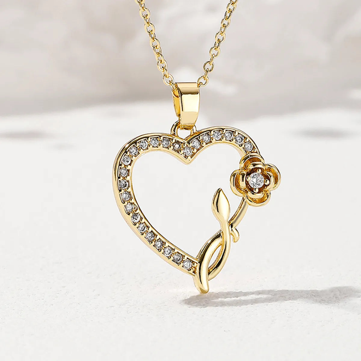 Elegant Romantic Letter Heart Shape Copper Plating Hollow Out Inlay Zircon Pendant Necklace