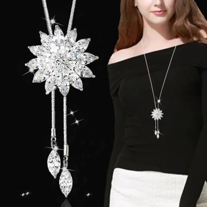 Elegant Romantic Snowflake Silver Plated Rhinestones Glass Copper Zinc Alloy Wholesale Pendant Necklace Sweater Chain Necklace