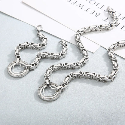 Wholesale Elegant Round Heart Shape Titanium Steel Plating Inlay Artificial Diamond Bracelets Necklace