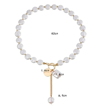 Elegant Shiny Geometric Imitation Pearl Alloy Women's Necklace