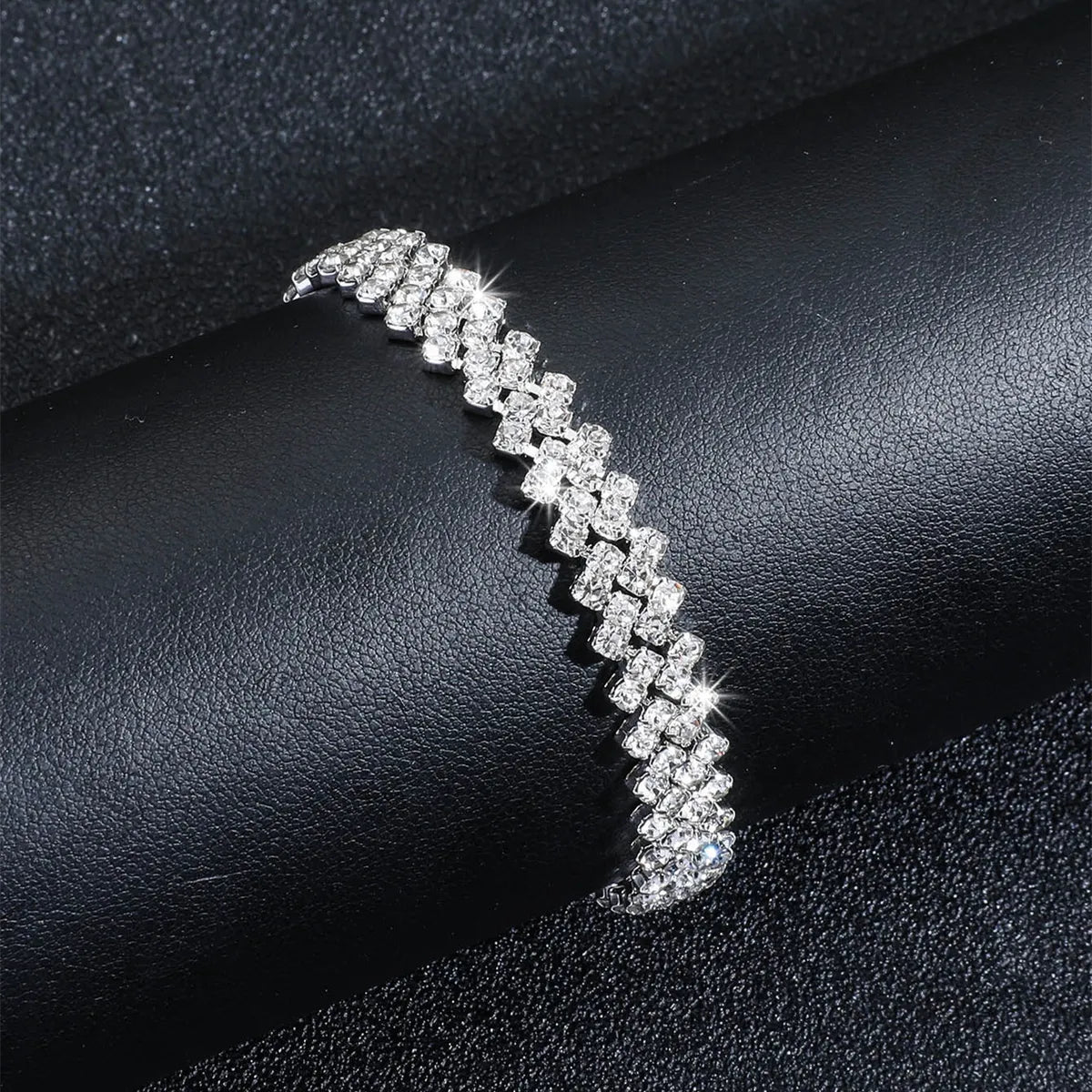 Elegant Shiny Geometric Rhinestones Metal Wholesale Bracelets