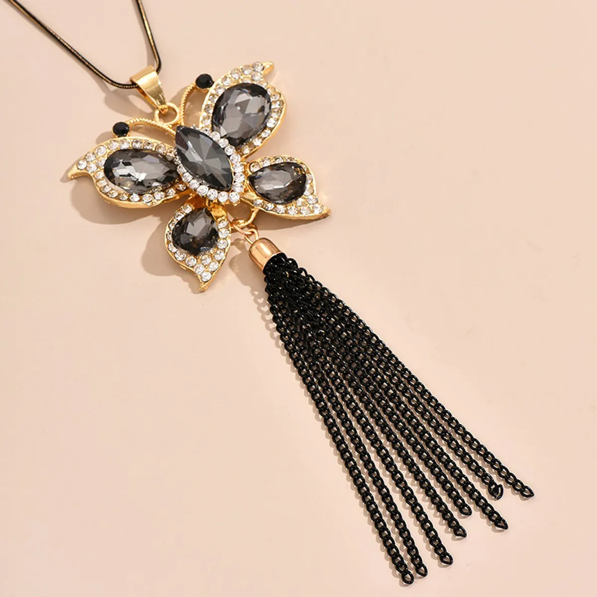 Elegant Simple Style Butterfly Alloy Tassel Plating Women's Sweater Chain