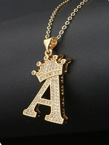 Elegant Simple Style Classic Style Letter Crown Stainless Steel Copper Plating Inlay Zircon 18k Gold Plated Pendant Necklace