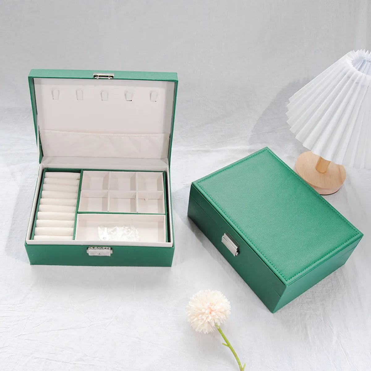 Elegant Simple Style Classic Style Solid Color Pu Leather Jewelry Boxes