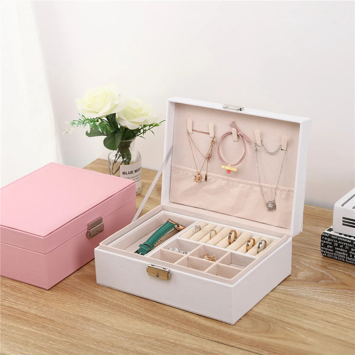 Elegant Simple Style Classic Style Solid Color Pu Leather Jewelry Boxes