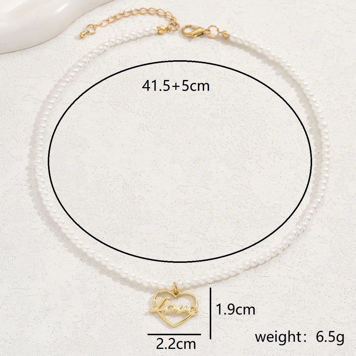 Elegant Simple Style Commute Cross Heart Shape Plastic Zinc Alloy Beaded Hollow Out Inlay Zircon 18K Gold Plated Women'S Pendant Necklace