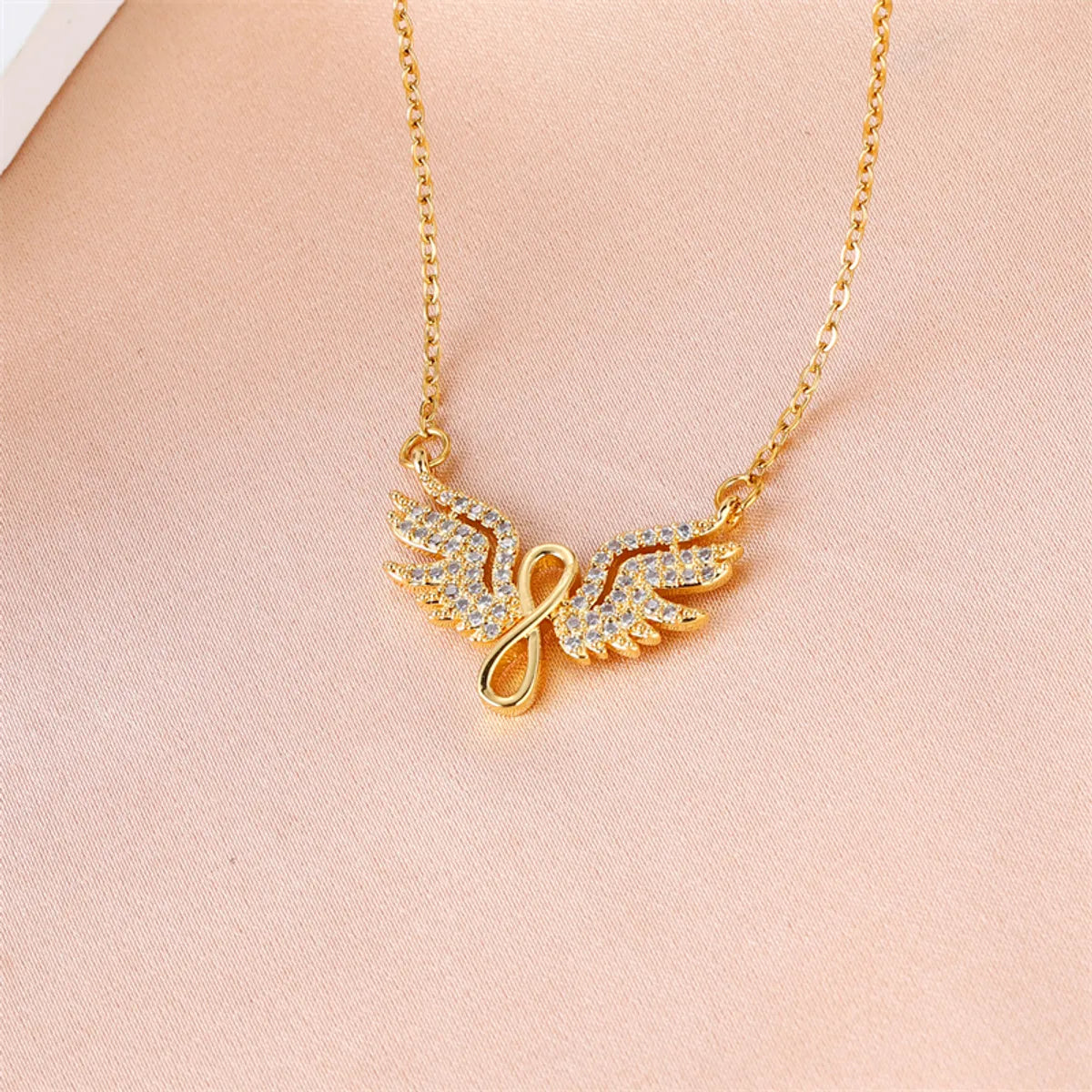 Elegant Simple Style Crown Wings Stainless Steel Plating Inlay Zircon 18k Gold Plated Pendant Necklace