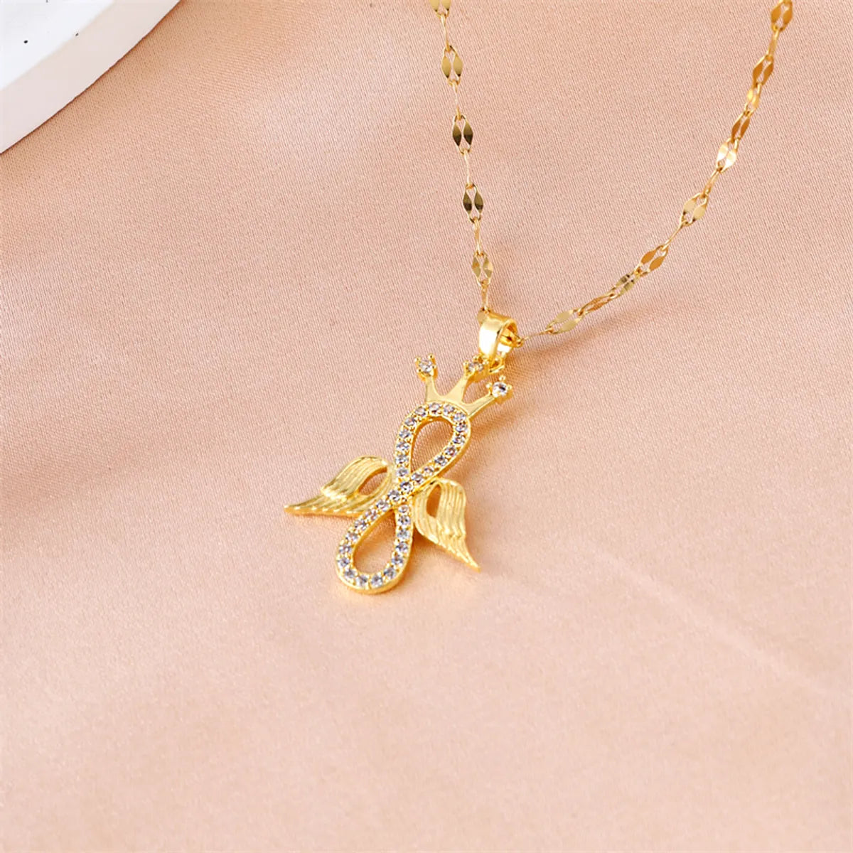 Elegant Simple Style Crown Wings Stainless Steel Plating Inlay Zircon 18k Gold Plated Pendant Necklace