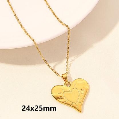 Wholesale Jewelry Elegant Simple Style Heart Shape 304 Stainless Steel 18K Gold Plated Plating Hollow Out Pendant Necklace