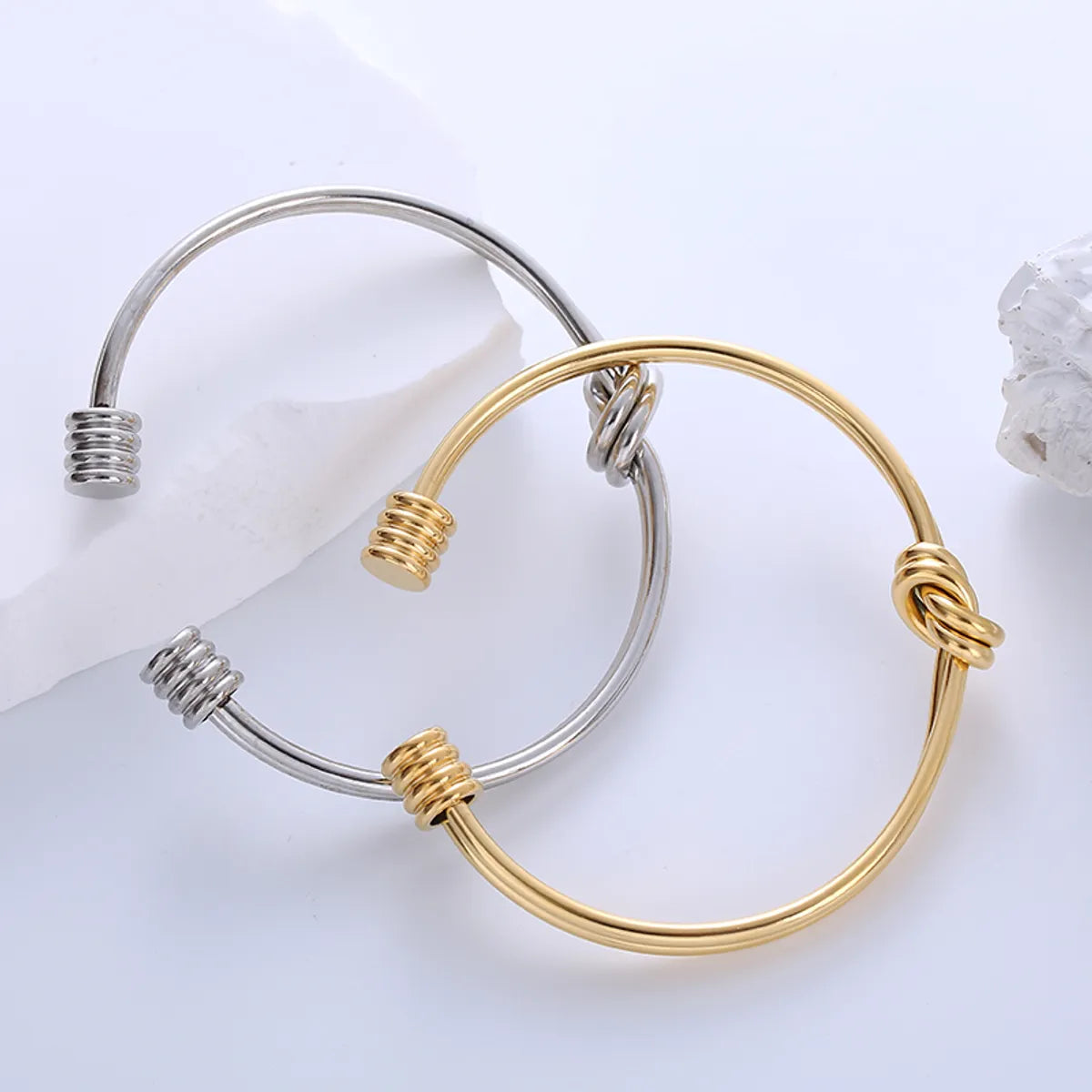 Elegant Simple Style Knot Stainless Steel Polishing Plating 18k Gold Plated Cuff Bracelets