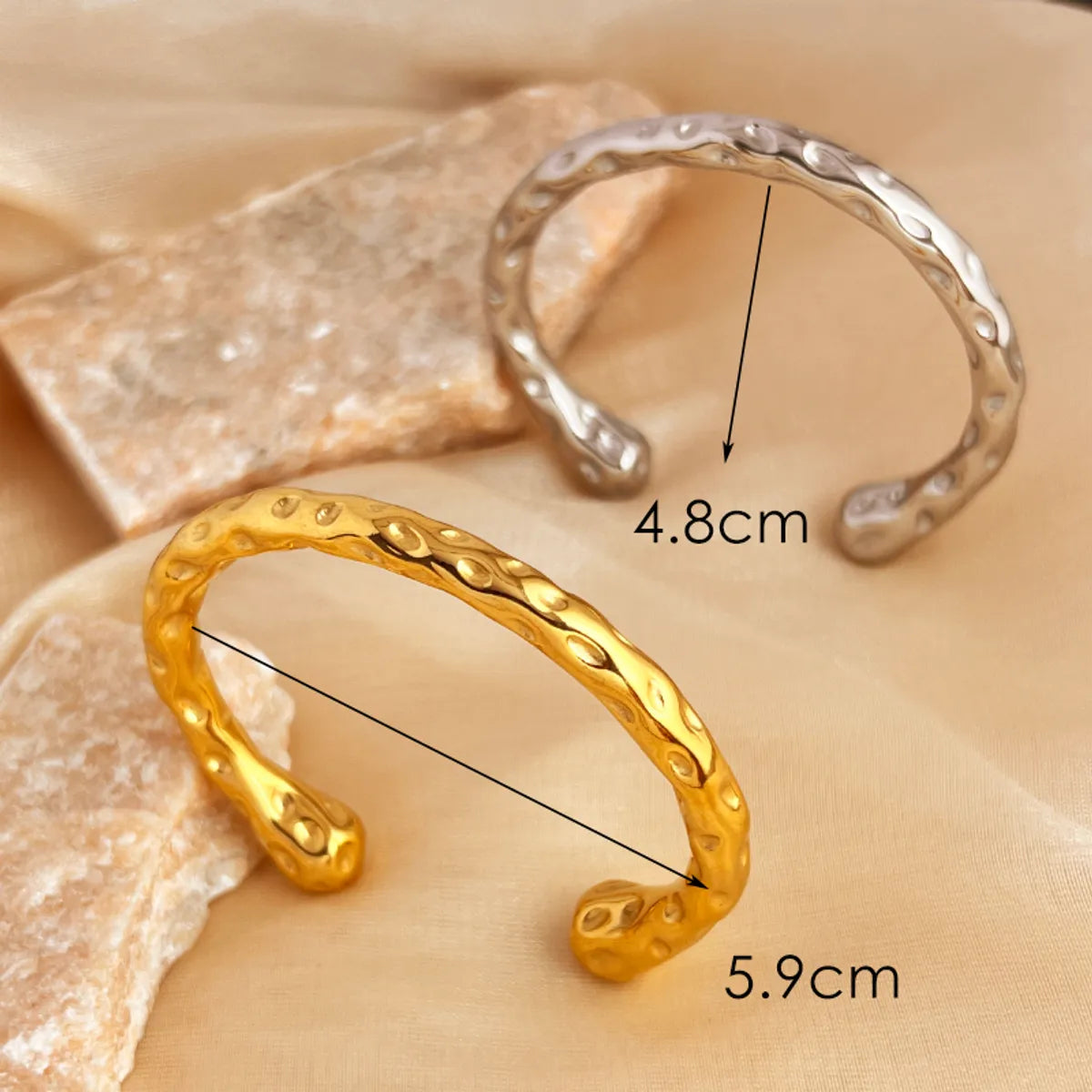 Elegant Simple Style Leaf 304 Stainless Steel 18K Gold Plated Bangle In Bulk