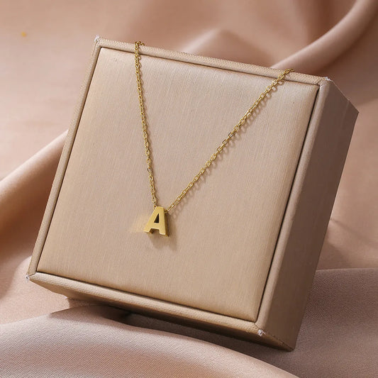 Elegant Simple Style Letter Copper Plating 18k Gold Plated Pendant Necklace