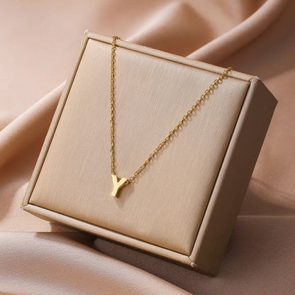 Elegant Simple Style Letter Copper Plating 18k Gold Plated Pendant Necklace