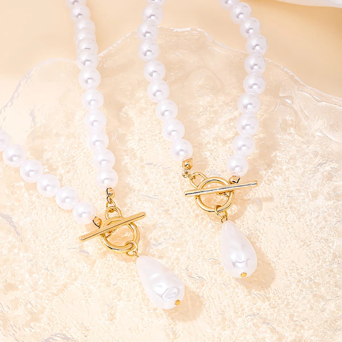 Elegant Simple Style Pearl Alloy Plastic Zinc Women's Jewelry Set