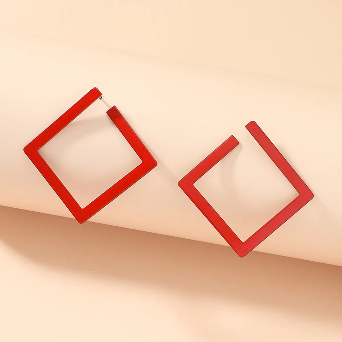 1 Pair Elegant Simple Style Rhombus Iron Ear Studs