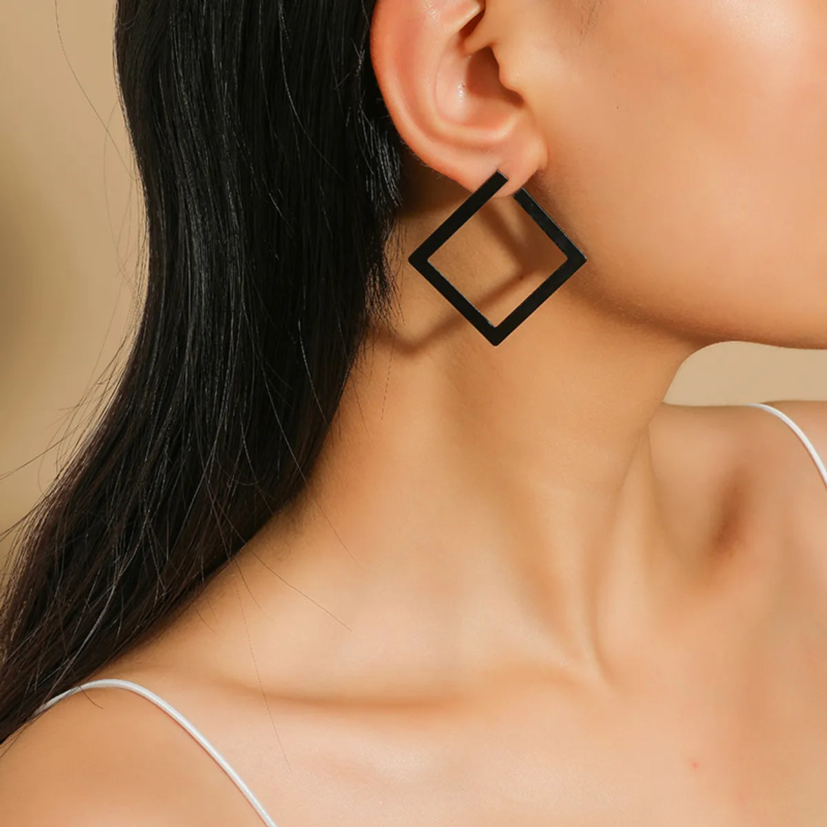 1 Pair Elegant Simple Style Rhombus Iron Ear Studs