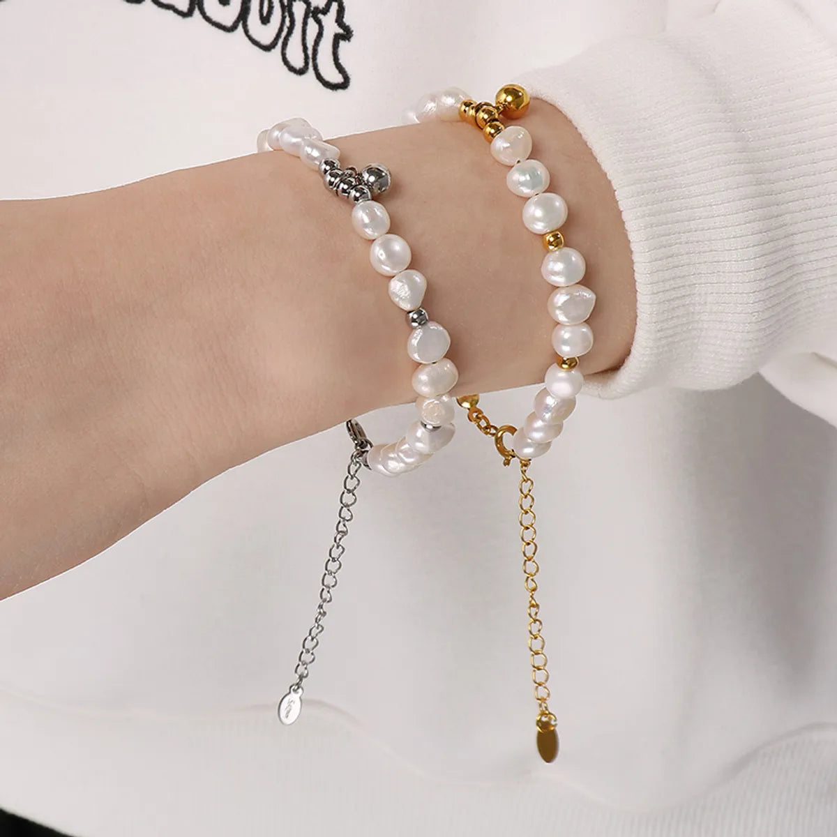 Elegant Simple Style Round Freshwater Pearl Titanium Steel Beaded Women's Bracelets Earrings Necklace