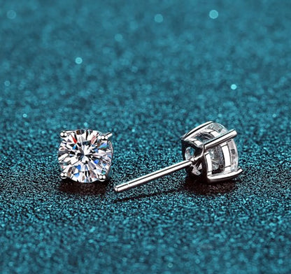 Elegant Simple Style Round Sterling Silver Moissanite Zircon Ear Studs In Bulk