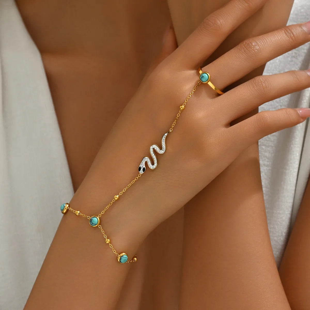 Elegant Simple Style Snake 201 Stainless Steel 18K Gold Plated Turquoise Rhinestones Bracelets In Bulk