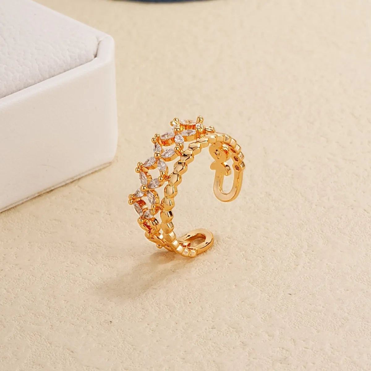 Elegant Simple Style Solid Color Copper Plating Inlay Zircon Gold Plated Open Rings