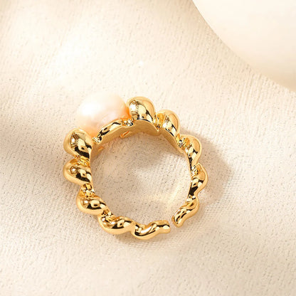 Elegant Simple Style Spiral Stripe Freshwater Pearl Copper Open Rings