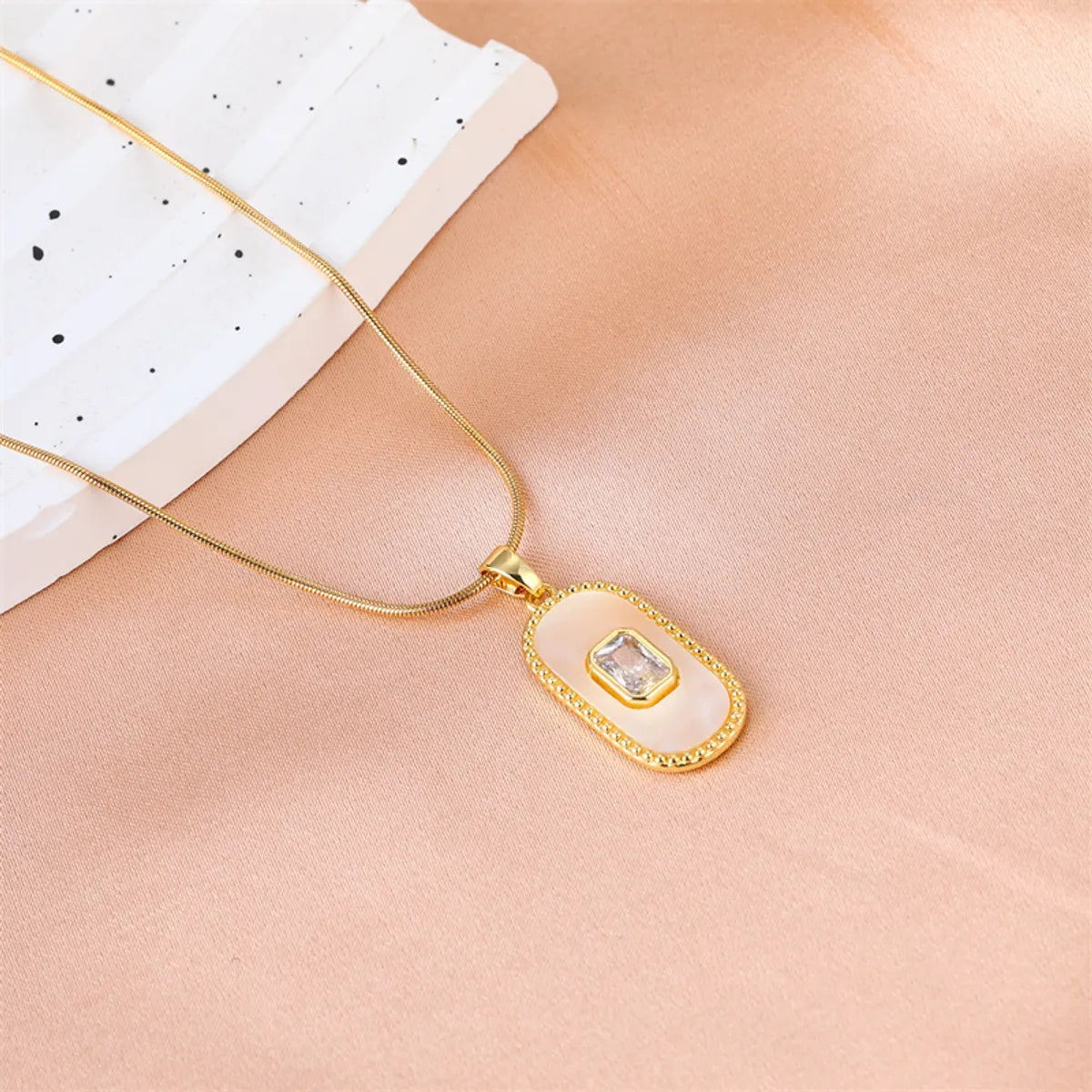 Elegant Simple Style Square Stainless Steel Beaded Plating 18k Gold Plated Pendant Necklace