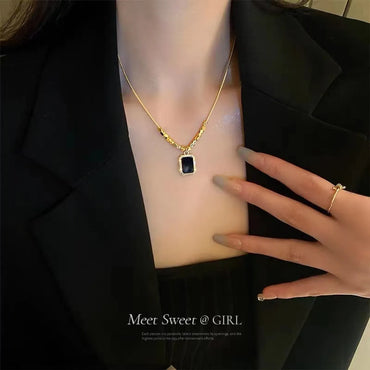 Elegant Simple Style Square Stainless Steel Titanium Steel Plating Pendant Necklace