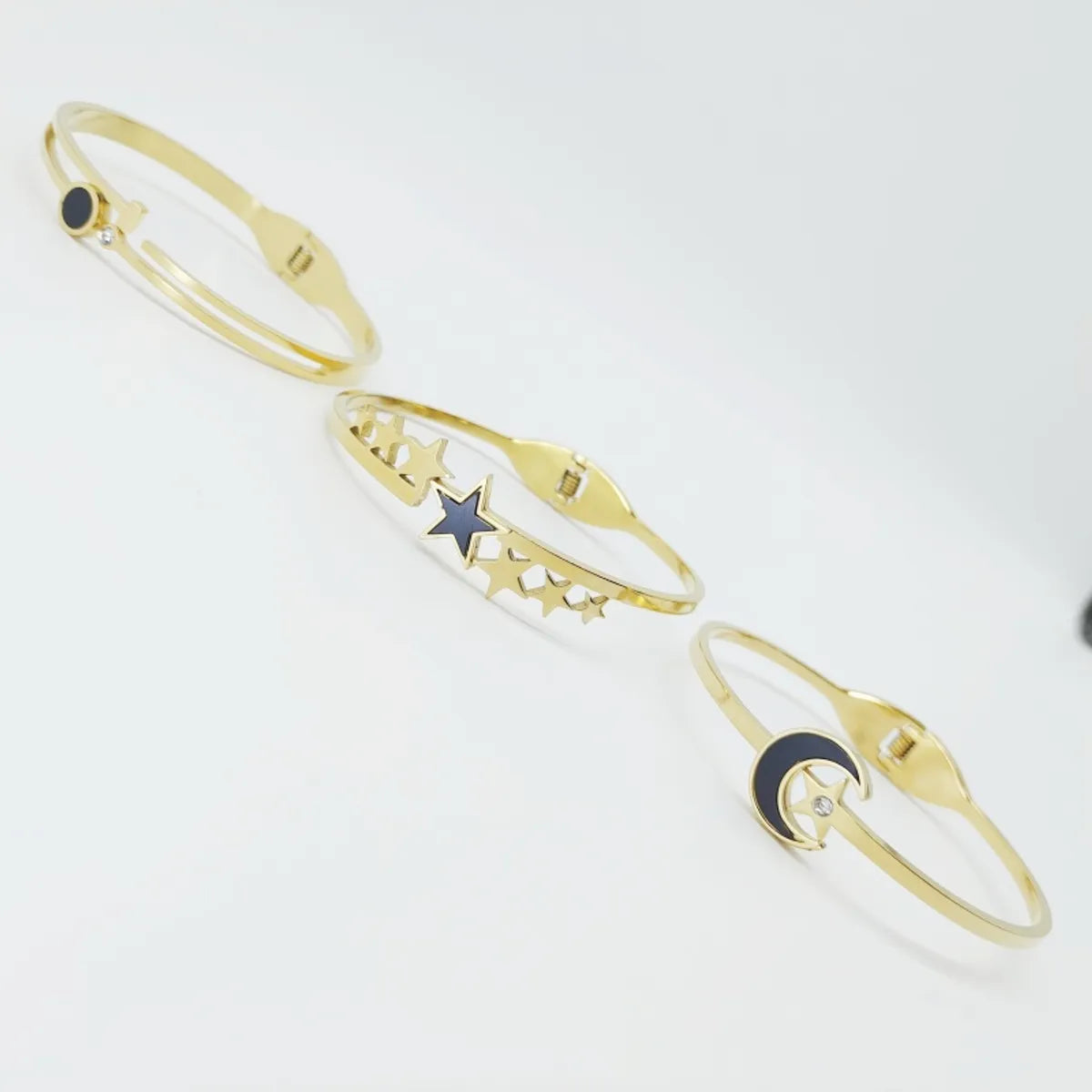 Elegant Simple Style Star Moon Titanium Steel Plating Inlay Rhinestones 18k Gold Plated Bangle