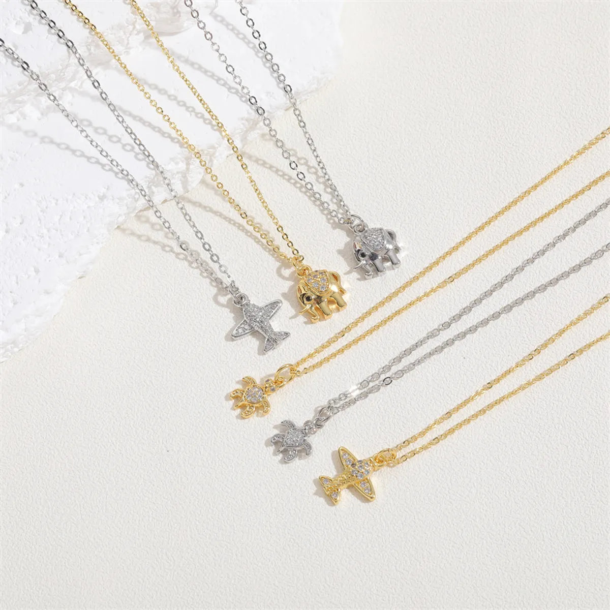 Elegant Simple Style Streetwear Tortoise Elephant Airplane Copper 14k Gold Plated White Gold Plated Zircon Pendant Necklace In Bulk