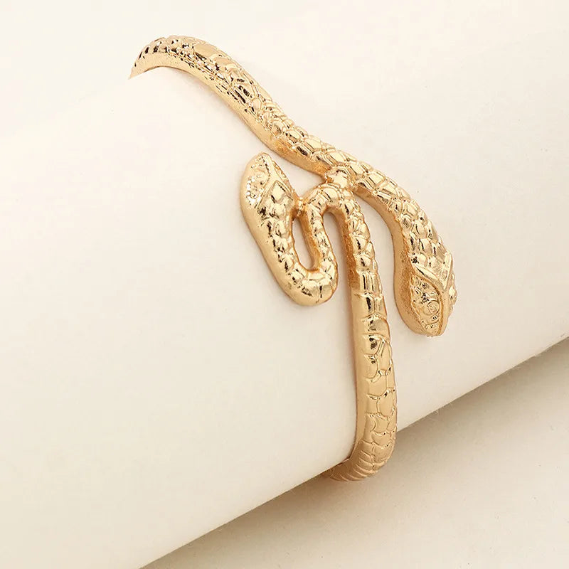 Elegant Snake Alloy Plating Unisex Bangle