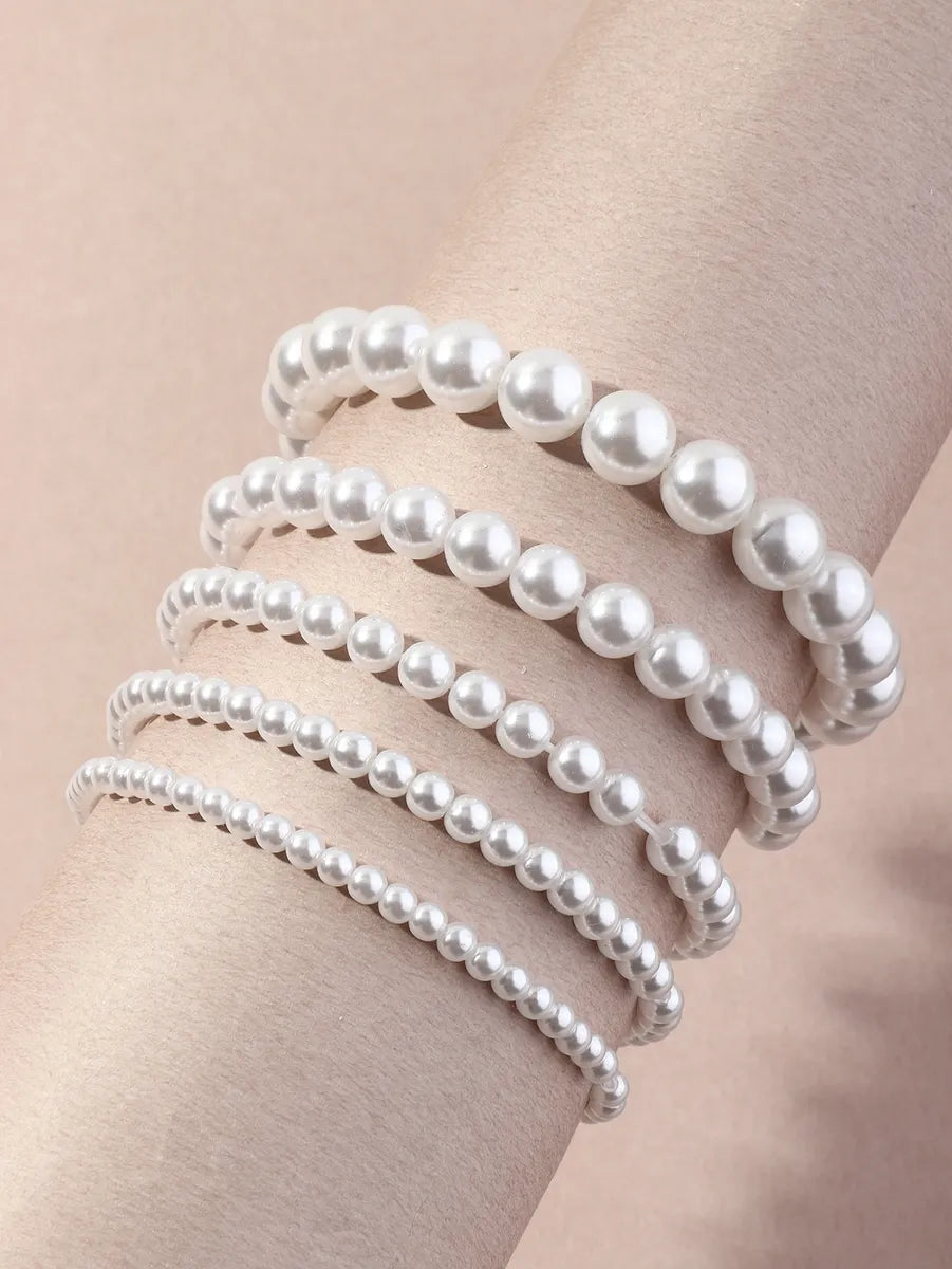 Elegant Solid Color Imitation Pearl Women'S Bracelets