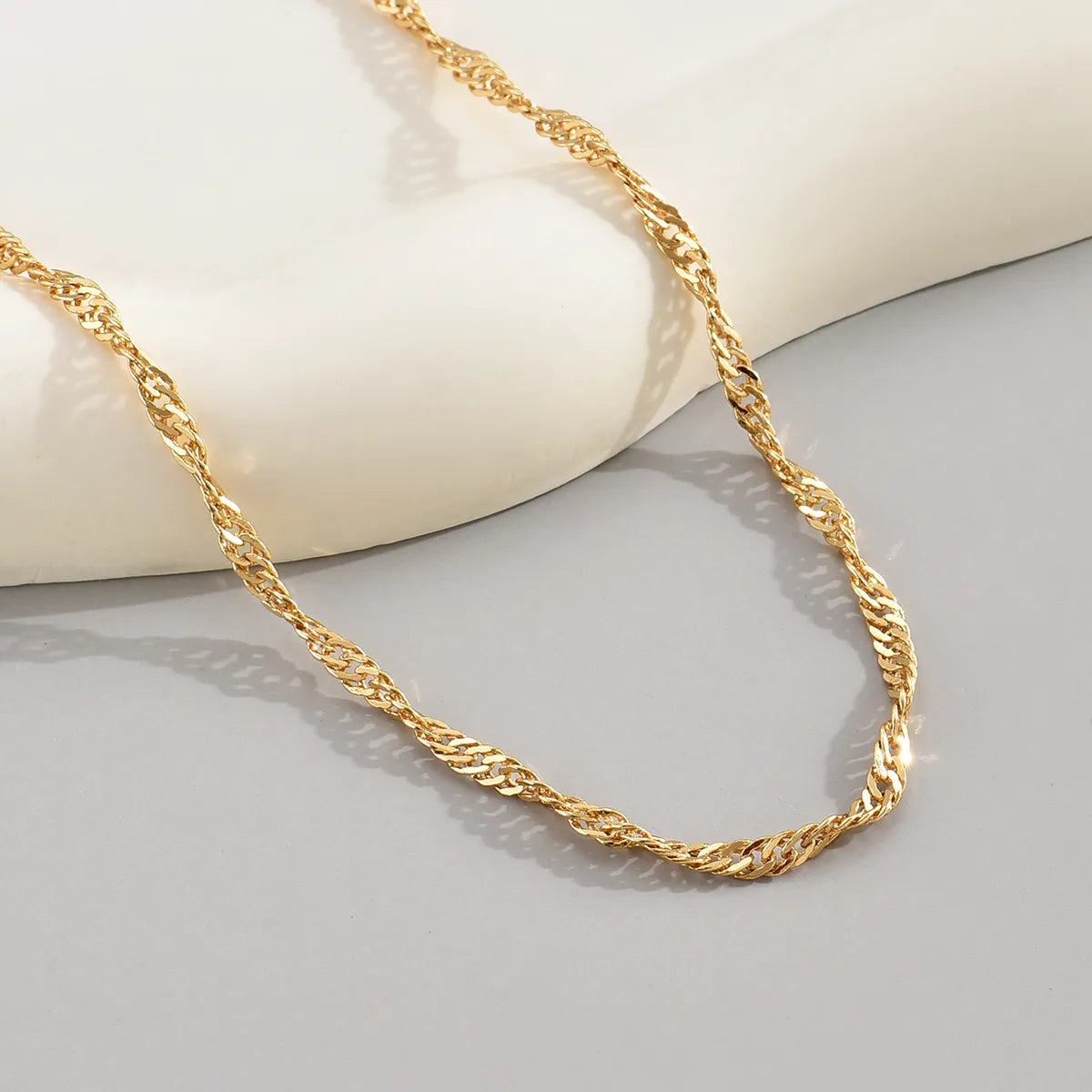 Wholesale Jewelry Elegant Solid Color Iron Chain Necklace